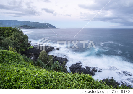 Queens Bath, Bali-Hai, Kauai, Hawaii, Queen's Bath, Kauai 25218370