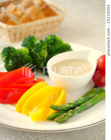 Bagna cauda cream dip (with bread) 25219383