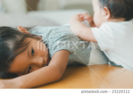 兒童 孩子 小孩 25220112