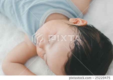 baby, infant, sleep 25220475