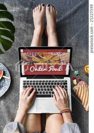Food Order Pizza Online Internet Concept Food Order Pizza Online Internet Concept 25225599