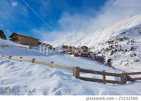 Mountain ski resort Obergurgl Austria Mountain ski resort Obergurgl Austria 25232560