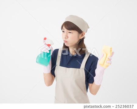 Young lady with rubber gloves and detergent and cloth 25236037