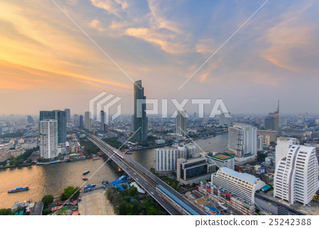 Modern building at riverside in twilight scene Modern building at riverside in twilight scene 25242388