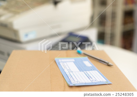 convenience store convenience store 25248305