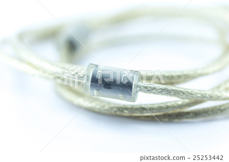 Close Up Ferrite Bead in USB 25253442