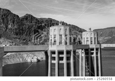 Intakes of the Hoover dam 25260558