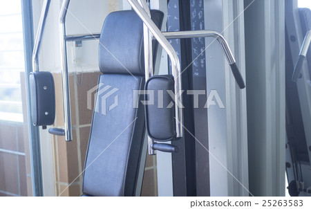 Gym exercise weights machine 25263583