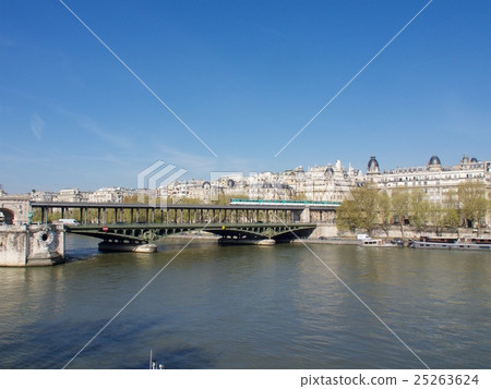 Seine river Seine river 25263624