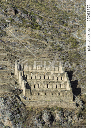 Ollantaytambo - old Inca fortress and town the hil Ollantaytambo - old Inca fortress and town the hil 25263871