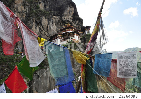 Taktzan修道院 25264093