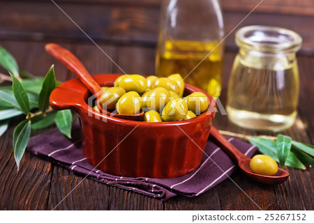 green olives green olives 25267152