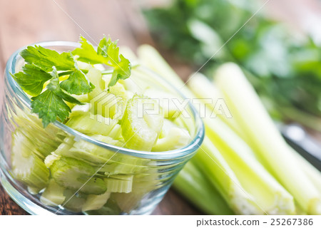 celery celery 25267386