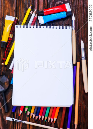school supplies school supplies 25268002