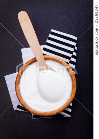 sour cream 25269847