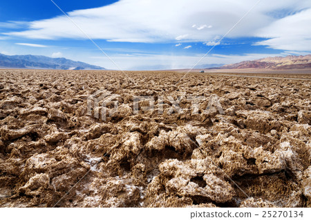 Salt formation at Devils Golf Course, Death Valley 25270134