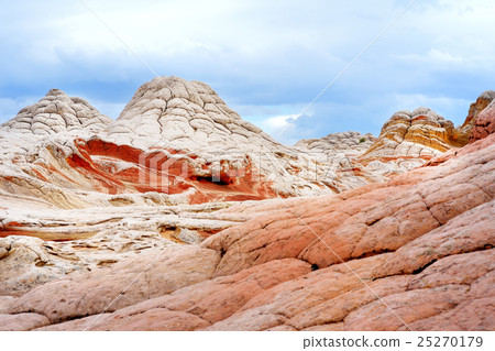 Sandstone formations in White Pocket, Arizona Sandstone formations in White Pocket, Arizona 25270179