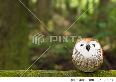 Owl / New Year's card material / forest keeper Owl / New Year's card material / forest keeper 25272075