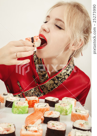 girl eats sushi girl eats sushi 25273990
