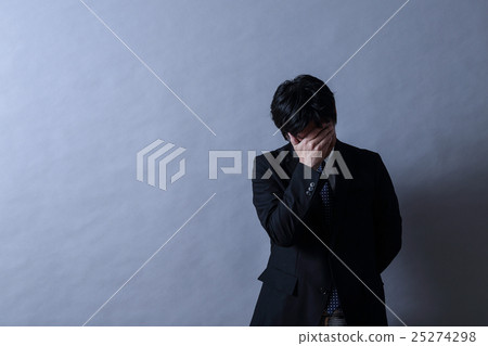 Men suffering from debt Men suffering from debt 25274298