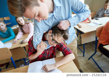 student boy suffering of classmate mockery 25282116