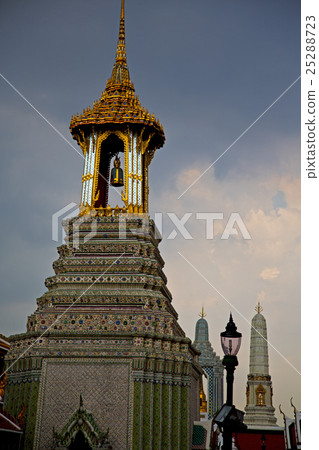 thailand asia   in  bangkok rain  temple  25288723