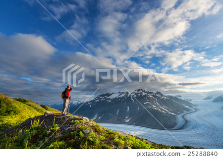 Hike in Salmon glacier 25288840