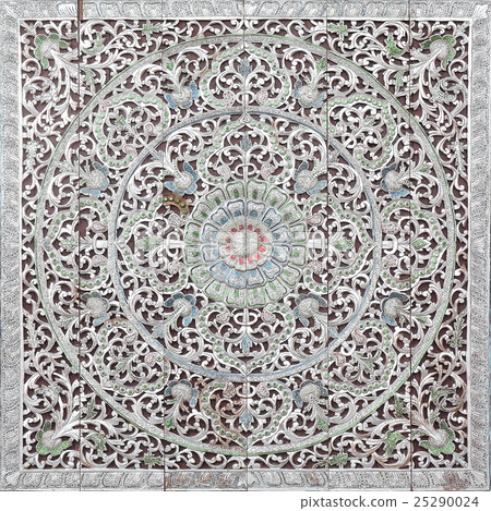 Old Pattern of flower carved on wood background Old Pattern of flower carved on wood background 25290024