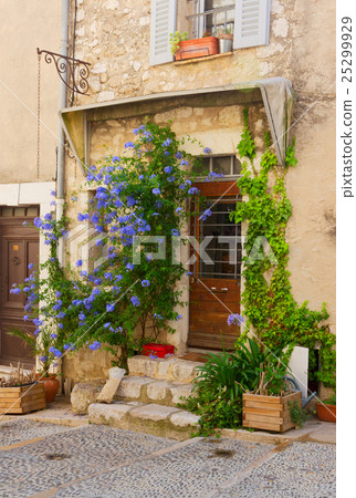 beautiful old town of Provence beautiful old town of Provence 25299929
