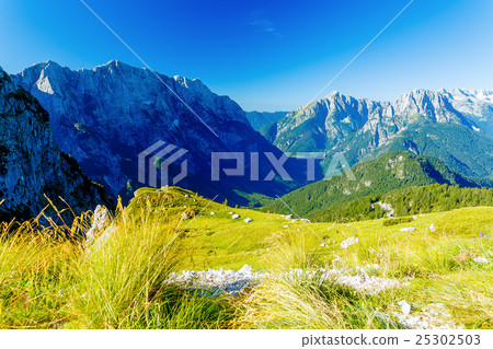 Beautiful alps landscape. Beautiful majestic Beautiful alps landscape. Beautiful majestic 25302503