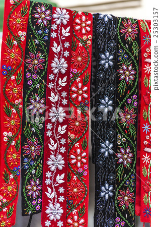 Romanian traditional folk embroidery Romanian traditional folk embroidery 25303157