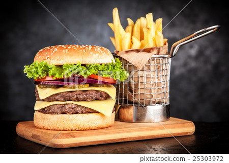 图库照片 delicious grilled burger