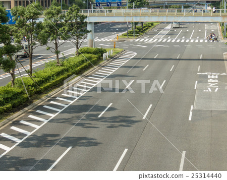 豐洲的城市景觀（Harumi-dori Highway No. 304） 25314440