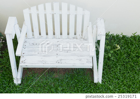 wooden bench seat in home garden wooden bench seat in home garden 25319171