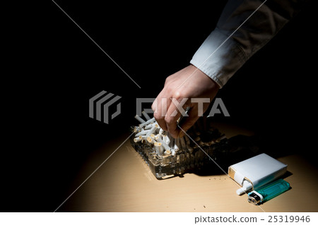 重吸煙者 重吸煙者 25319946