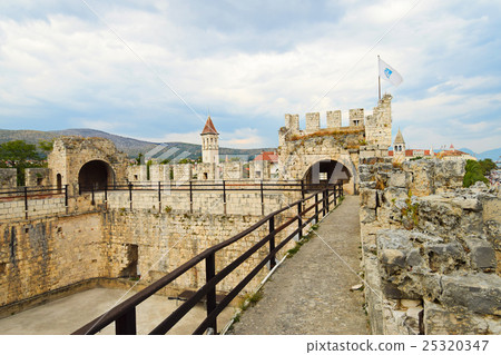 Kamerlengo Castle, Croatia Kamerlengo Castle, Croatia 25320347