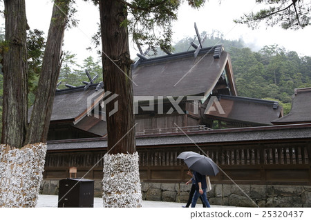 與出雲大社的Omikuji 25320437