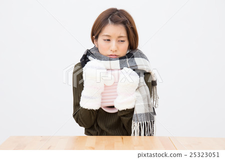 Female coldness image 25323051