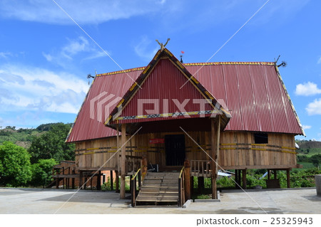 traditional Rong house in ethnic villages, Vietnam 25325943