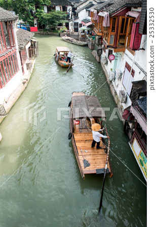 Tourist boats on canals of Shanghai Zhujiajiao. 25332530