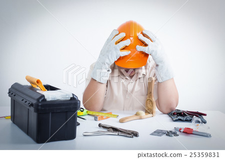 frustrated technician frustrated technician 25359831