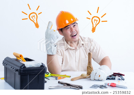 portrait of male techniciand portrait of male techniciand 25359832