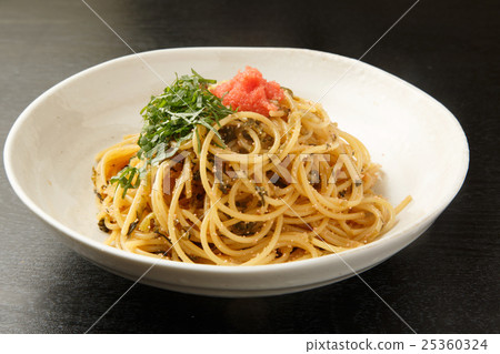Spaghetti with Takashi and Mentaiko 25360324