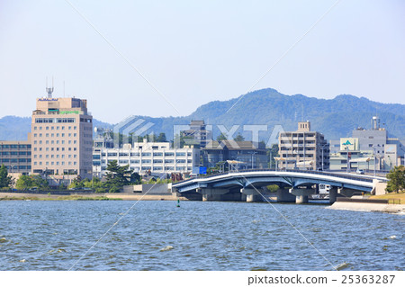 National treasure Matsue Castle - From the shores of Lake Shinji - 25363287