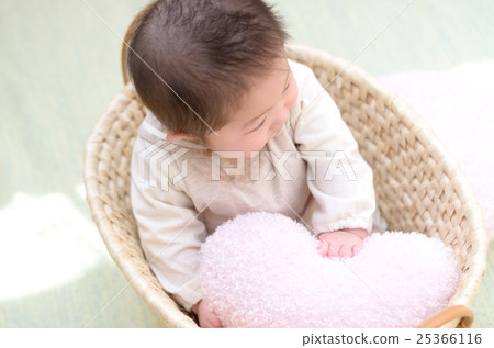 一個孩子 一個孩子 25366116
