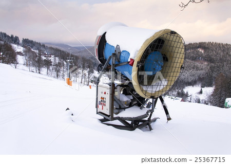 Snow making machine, cannon, blower, at ski resort 25367715