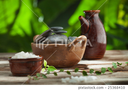 spa objects 25368410