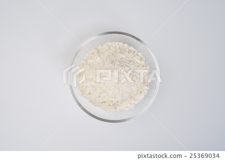 Wheat flour white back 25369034