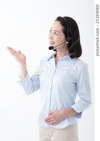 Middle operator 25369060