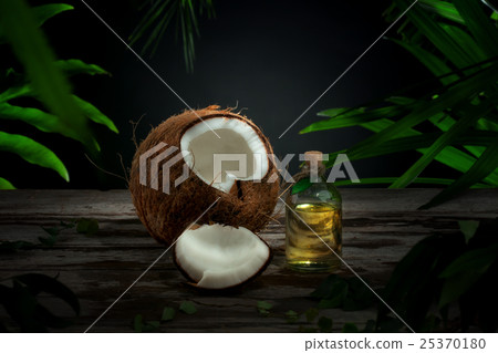 coconut oil coconut oil 25370180